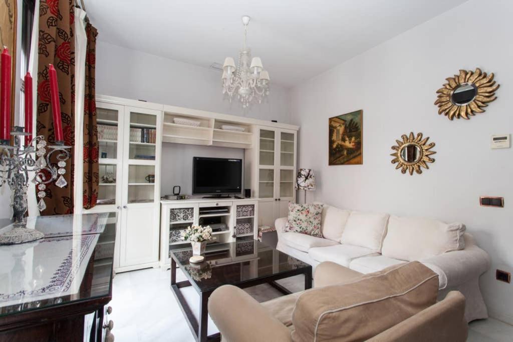 Apartamento Alfareria เซบีญา ภายนอก รูปภาพ