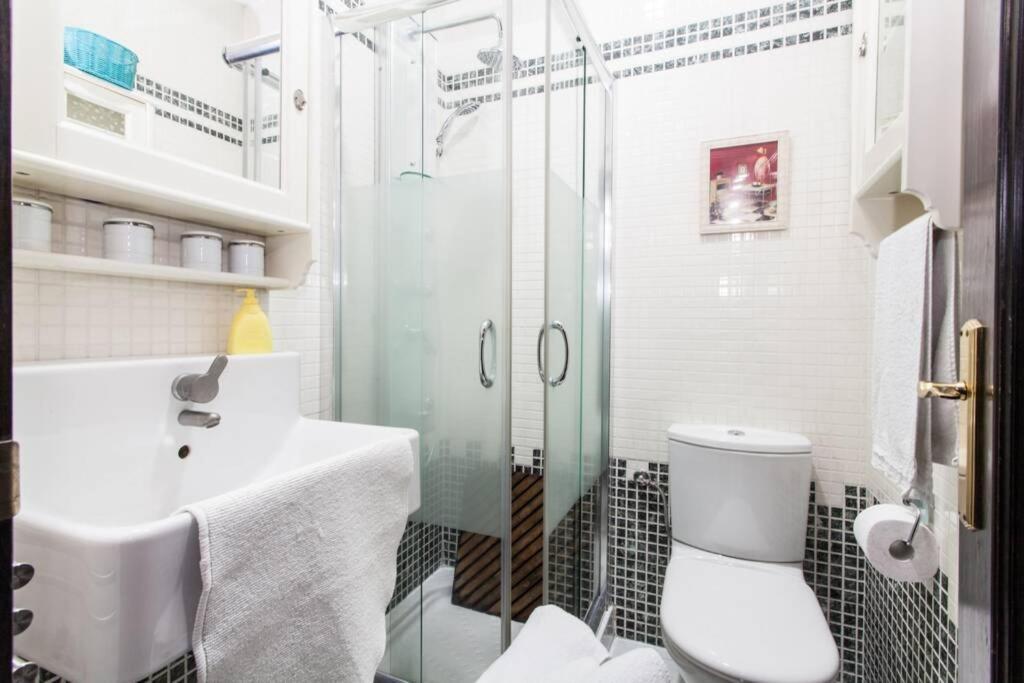 Apartamento Alfareria เซบีญา ภายนอก รูปภาพ